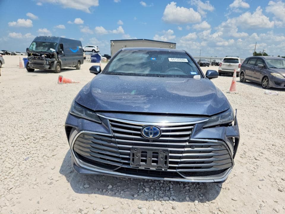 2019 TOYOTA AVALON HYBRID LIMITED 5