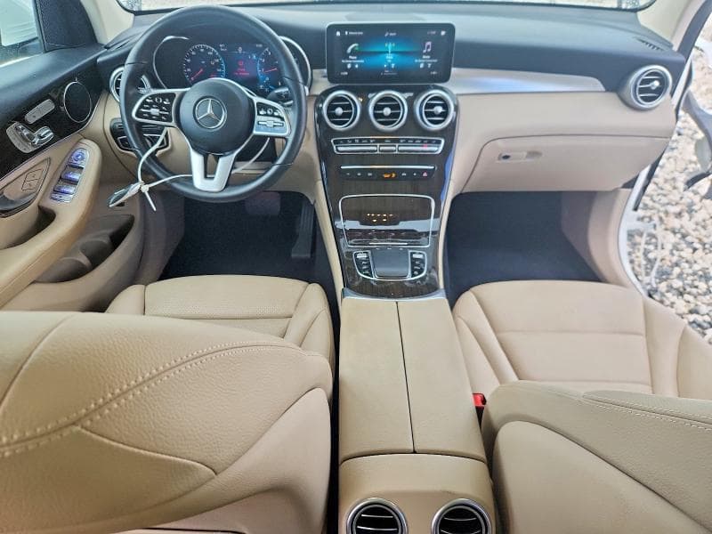 2022 MERCEDES-BENZ GLC 300 8