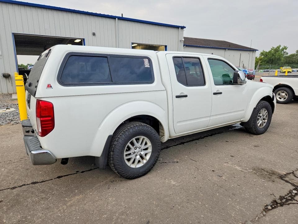 2017 NISSAN FRONTIER SV 3