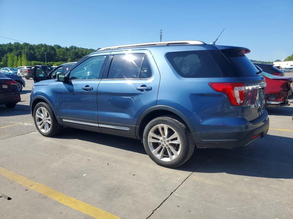 2019 FORD EXPLORER XLT 2