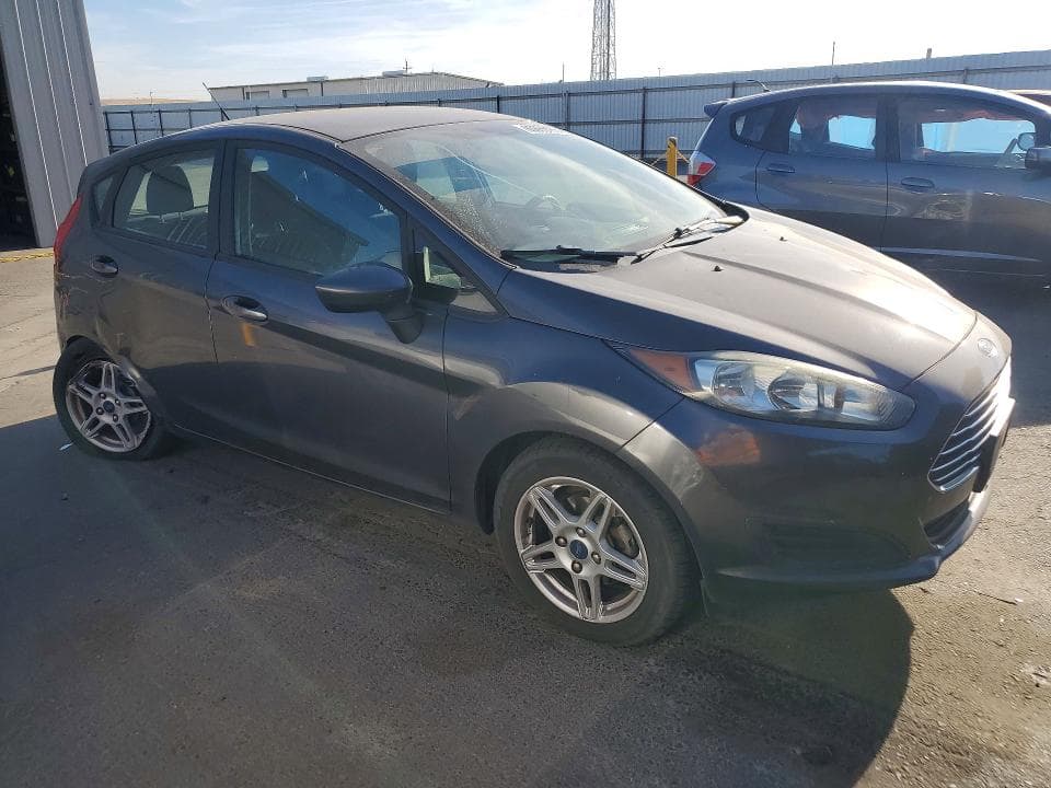 2019 FORD FIESTA SE 4