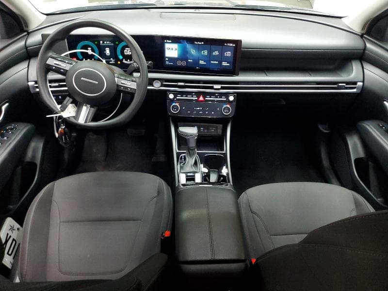 2025 HYUNDAI TUCSON SEL 8