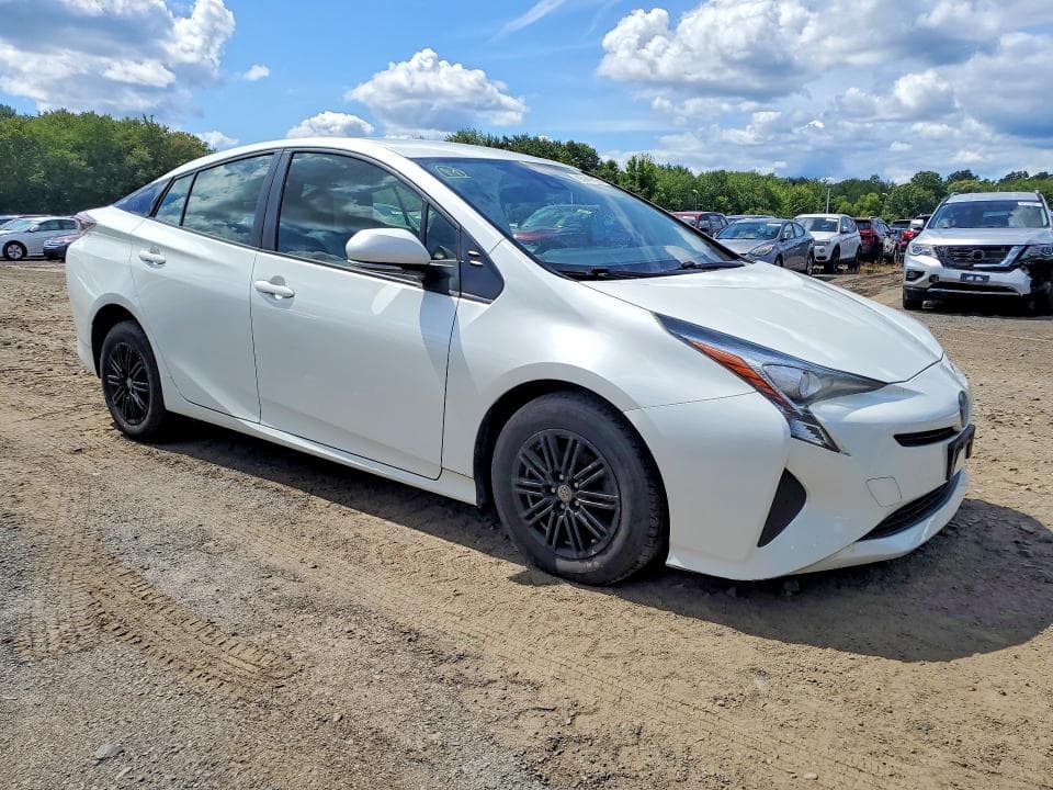 2017 TOYOTA PRIUS TWO 4