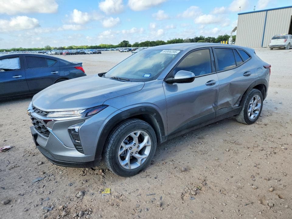 2024 CHEVROLET TRAX LS - 1
