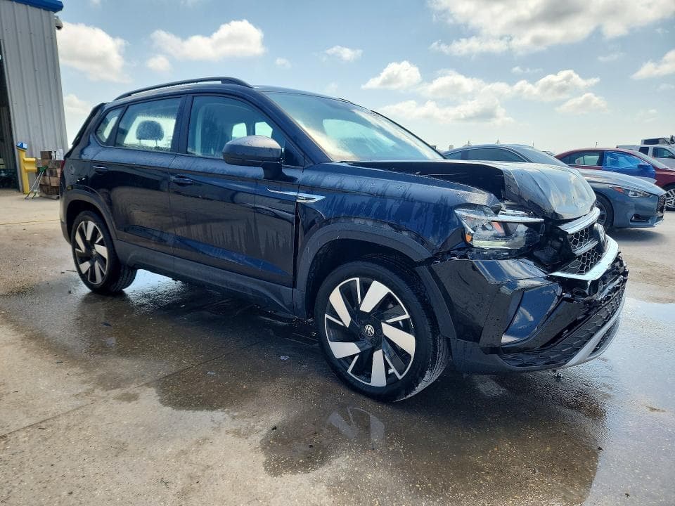 2024 VOLKSWAGEN TAOS S 4