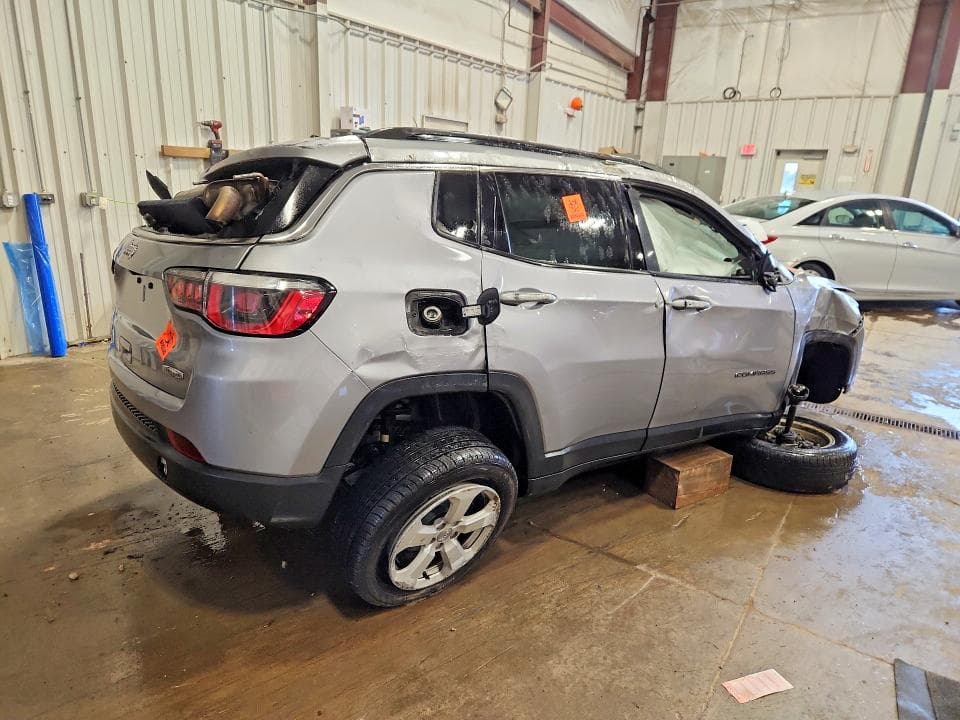 2018 JEEP COMPASS LATITUDE 3