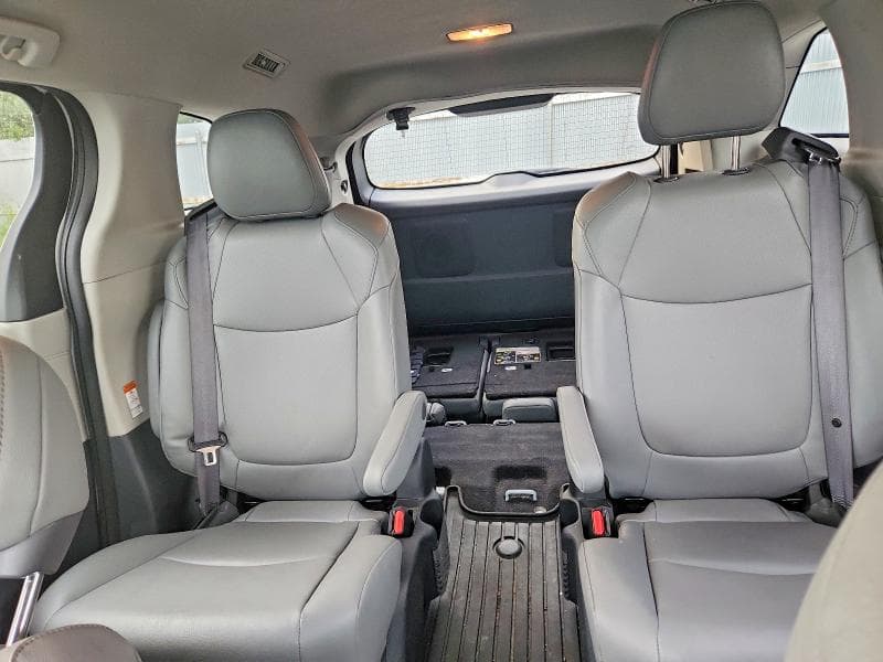 2024 TOYOTA SIENNA XLE 7-PASSENGER 10