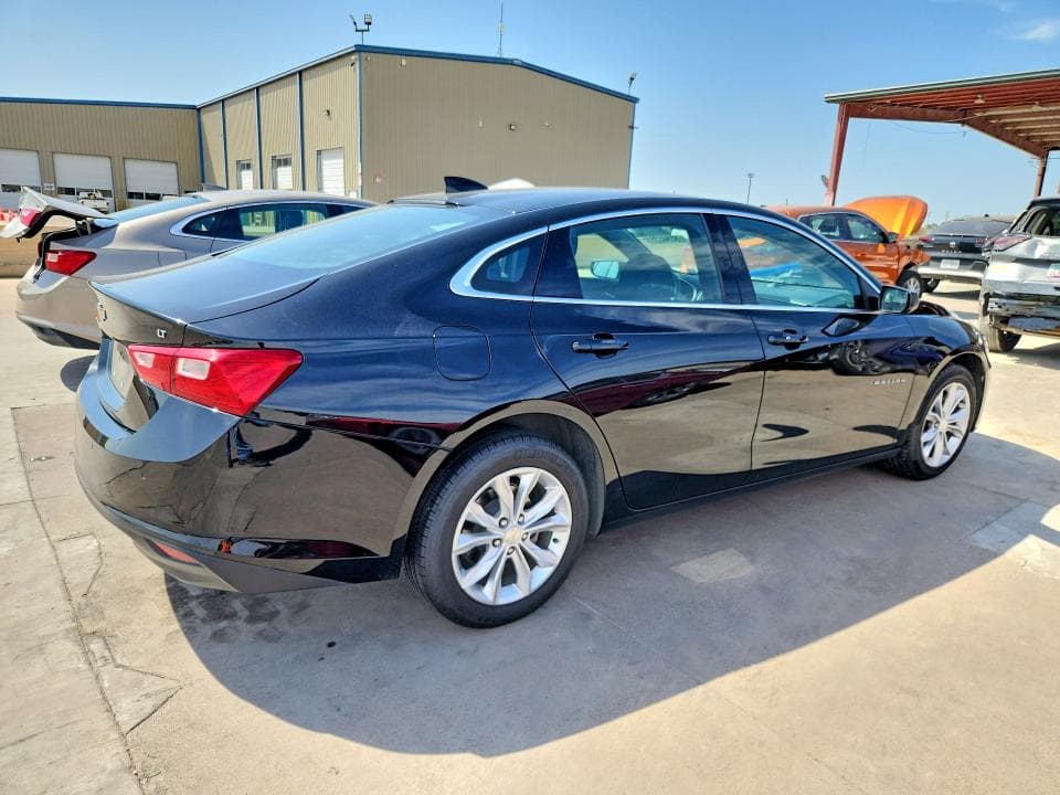 2023 CHEVROLET MALIBU LT 3