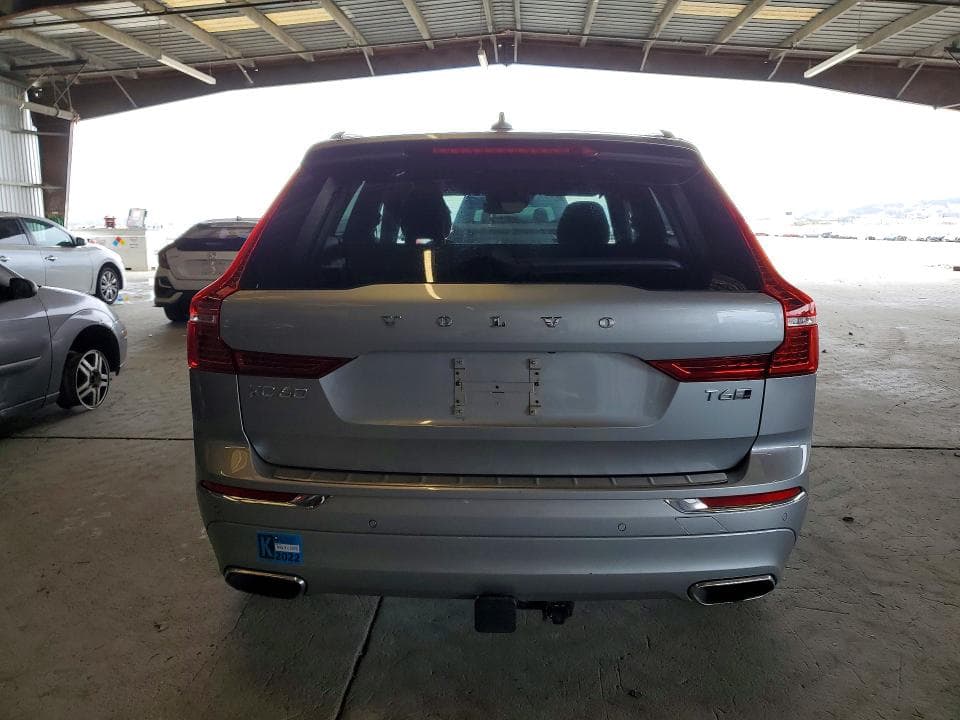 2018 VOLVO XC60 T6 INSCRIPTION 6