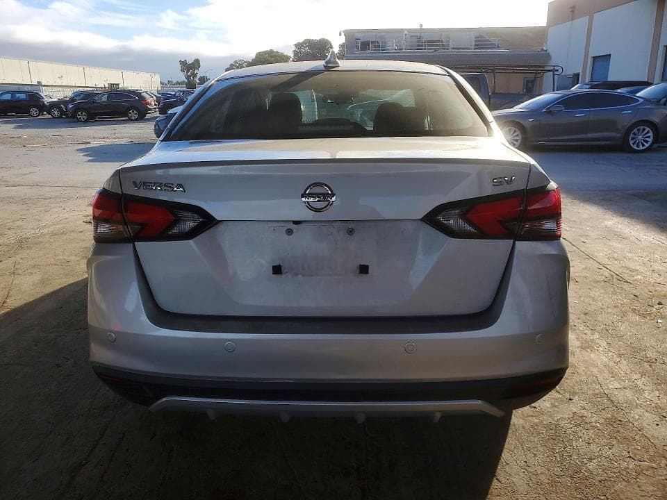 2021 NISSAN VERSA SV 6