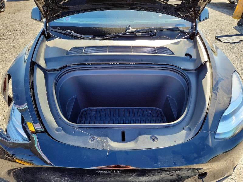 2023 TESLA MODEL Y 11