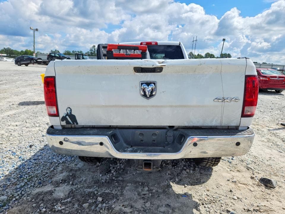 2018 RAM 2500 ST 6
