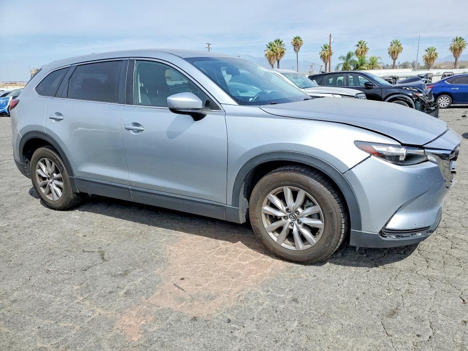 2017 MAZDA CX-9 SPORT 4