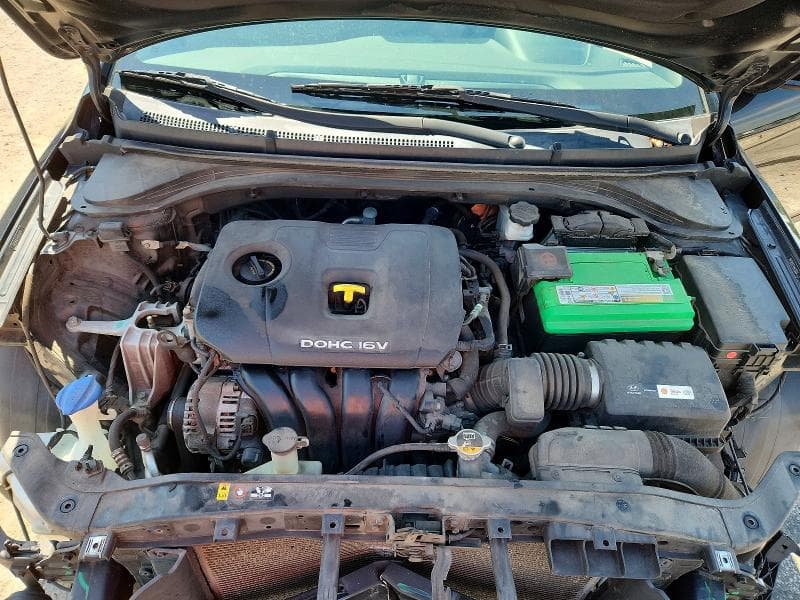 2017 HYUNDAI ELANTRA SE 11