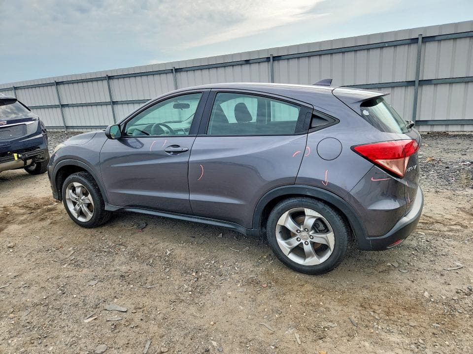 2018 HONDA HR-V LX 2