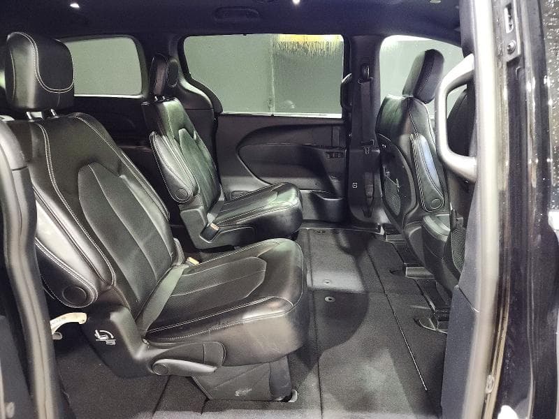 2025 CHRYSLER PACIFICA SELECT 11