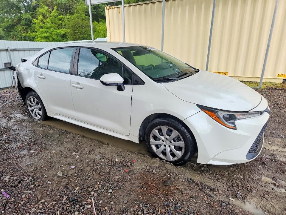 2020 TOYOTA COROLLA LE 4