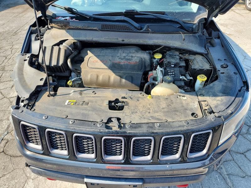 2018 JEEP COMPASS TRAILHAWK 12