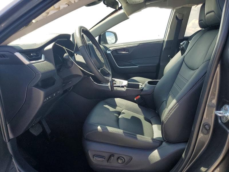 2024 TOYOTA RAV4 HYBRID XLE PREMIUM 7