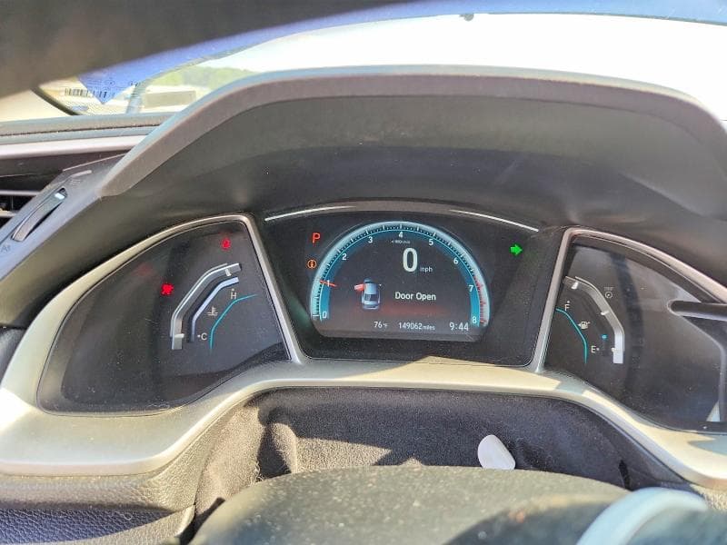2018 HONDA CIVIC EX 9