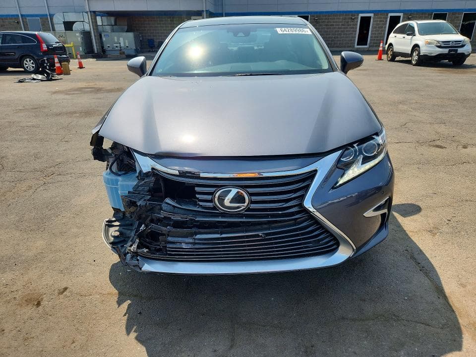 2017 LEXUS ES 350 5