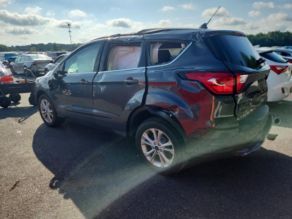 2019 FORD ESCAPE SE 2