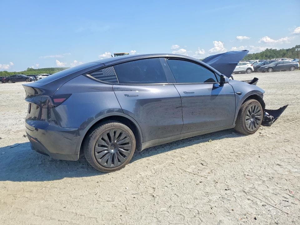2024 TESLA MODEL Y 3