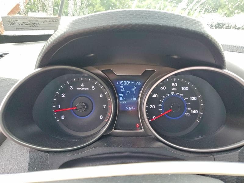 2017 HYUNDAI VELOSTER BASE 9