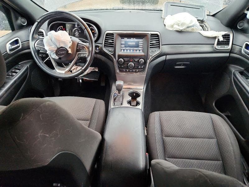 2019 JEEP GRAND CHEROKEE LAREDO 8