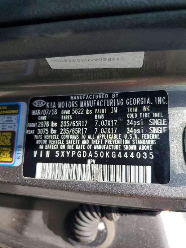 2019 KIA SORENTO LX V6 13