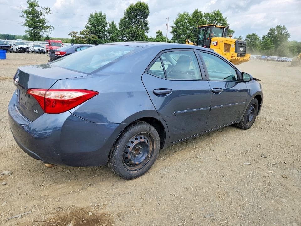 2019 TOYOTA COROLLA LE 3