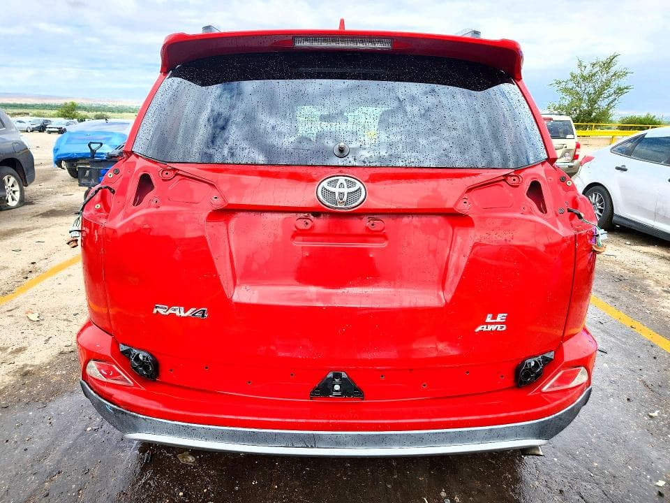 2017 TOYOTA RAV4 LE 6