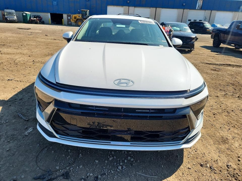2026 HYUNDAI SONATA SE 5