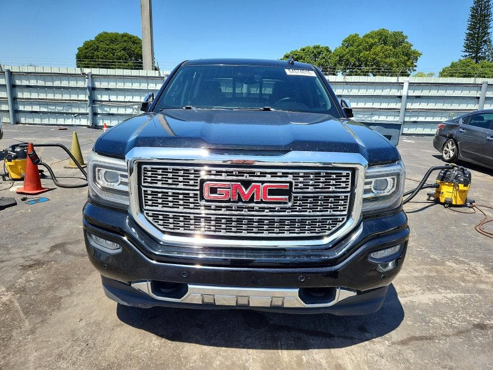 2018 GMC SIERRA C1500 DENALI 5