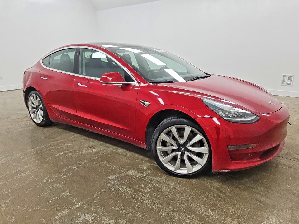 2019 TESLA MODEL 3 4