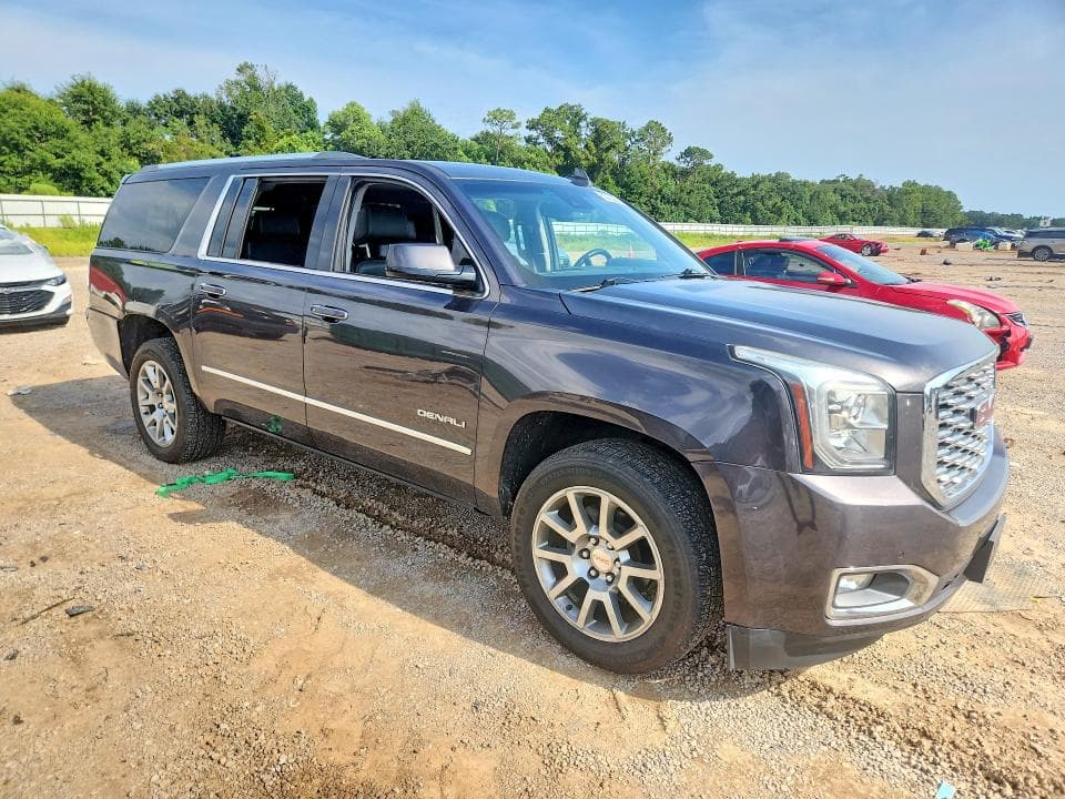 2018 GMC YUKON XL DENALI 4
