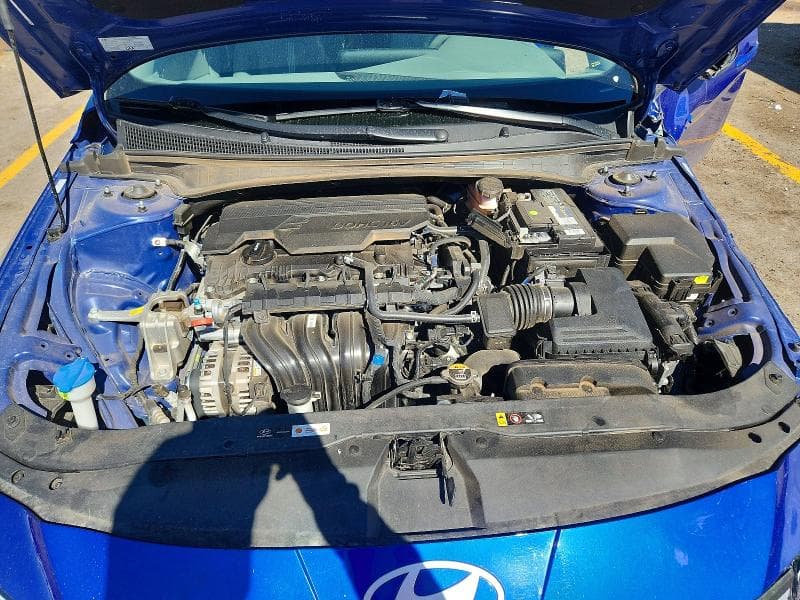 2024 HYUNDAI ELANTRA SE 11