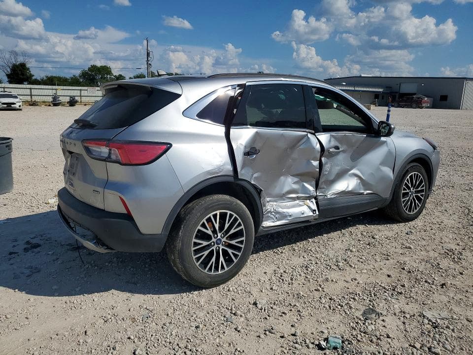 2022 FORD ESCAPE TITANIUM 3