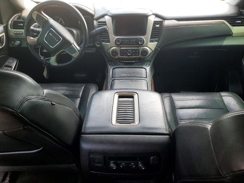 2018 GMC YUKON DENALI 8