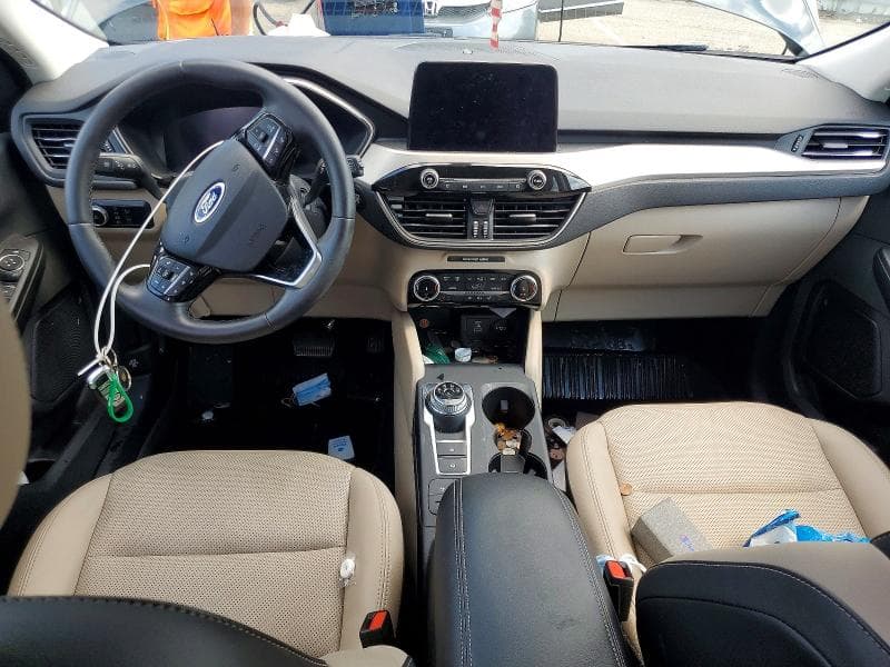 2022 FORD ESCAPE SEL 8