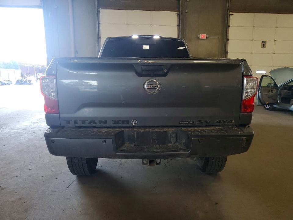 2018 NISSAN TITAN XD SV 6