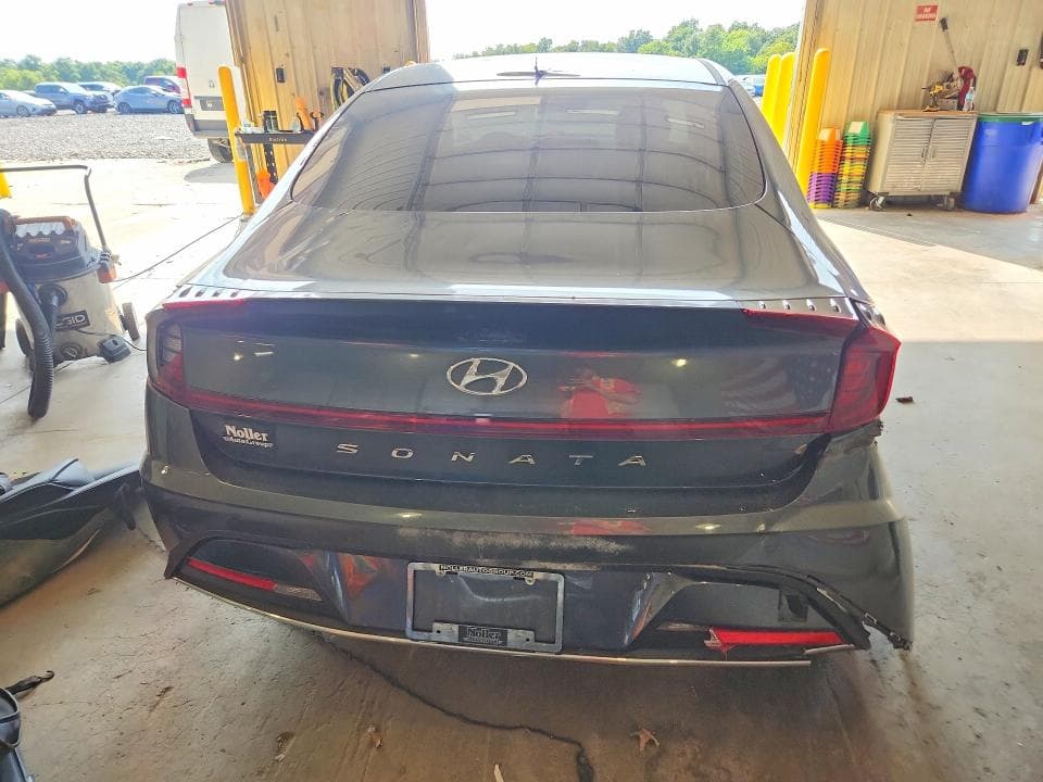 2022 HYUNDAI SONATA SE 6