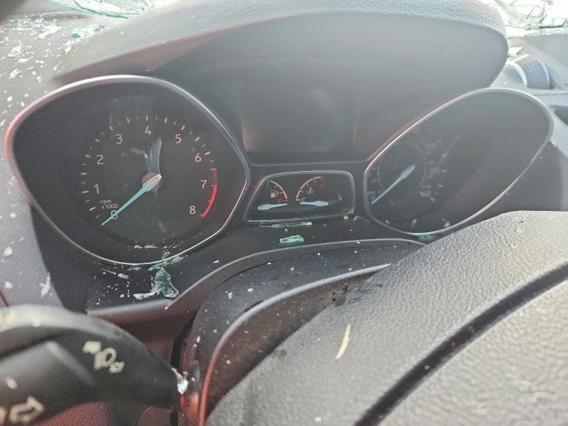 2019 FORD ESCAPE SE 9