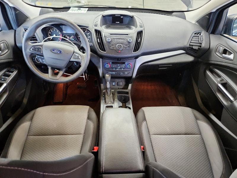 2017 FORD ESCAPE SE 8