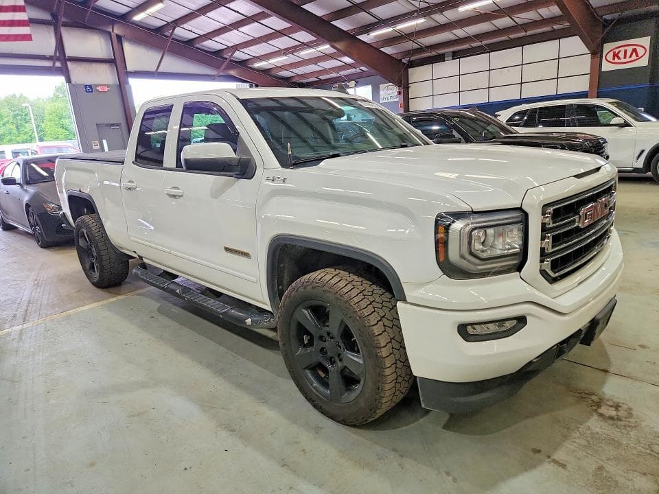 2017 GMC SIERRA K1500 4