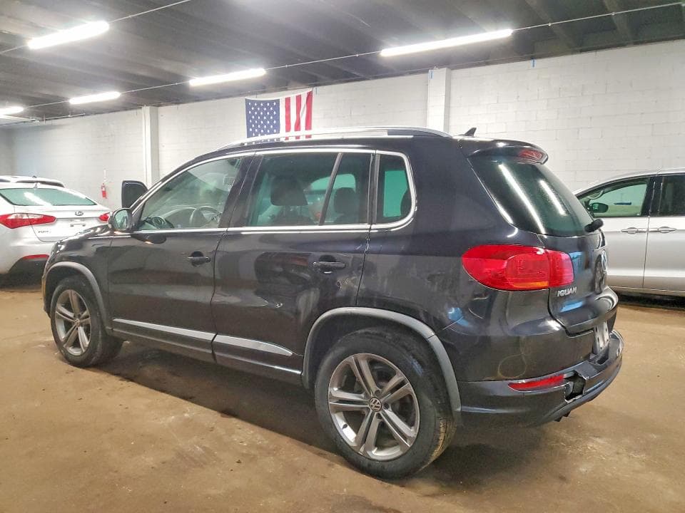 2017 VOLKSWAGEN TIGUAN SPORT 2