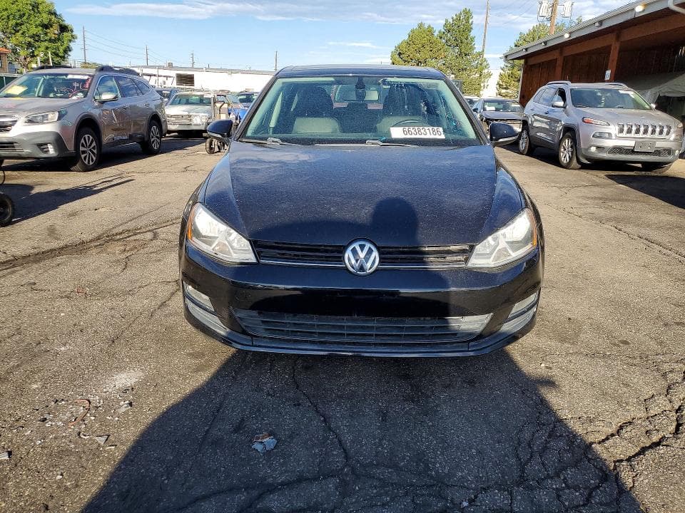 2017 VOLKSWAGEN GOLF S 5