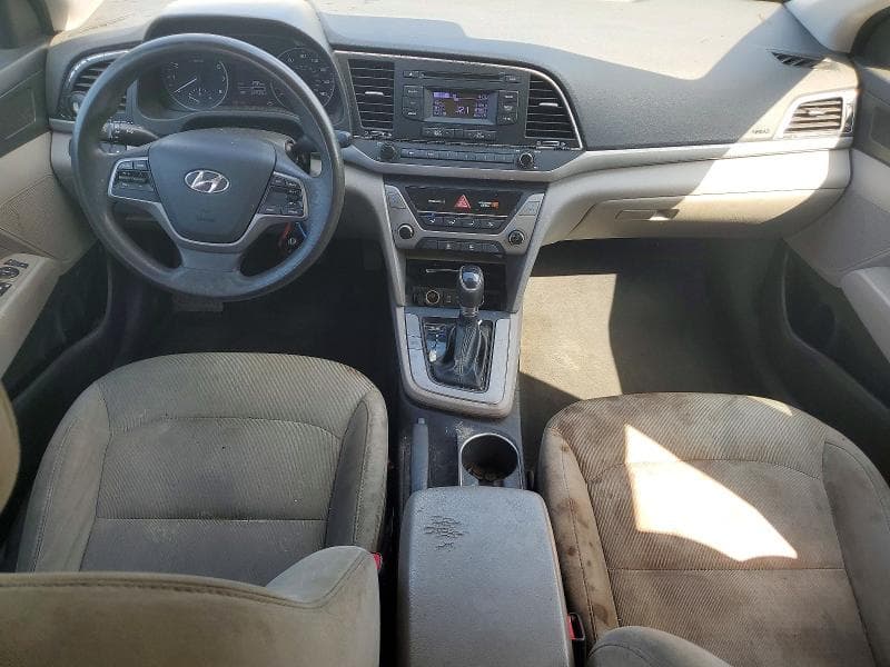 2017 HYUNDAI ELANTRA SE 8