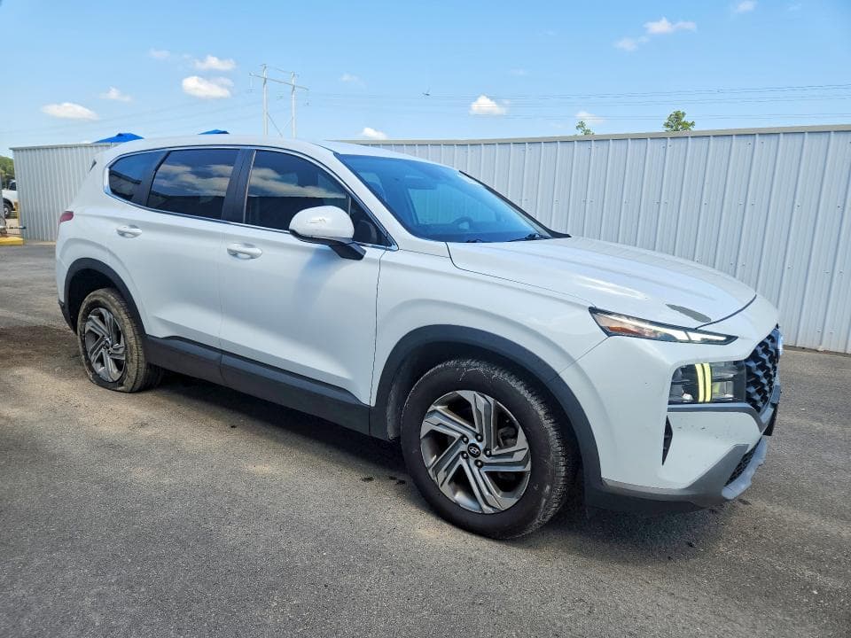 2021 HYUNDAI SANTA FE SE 4