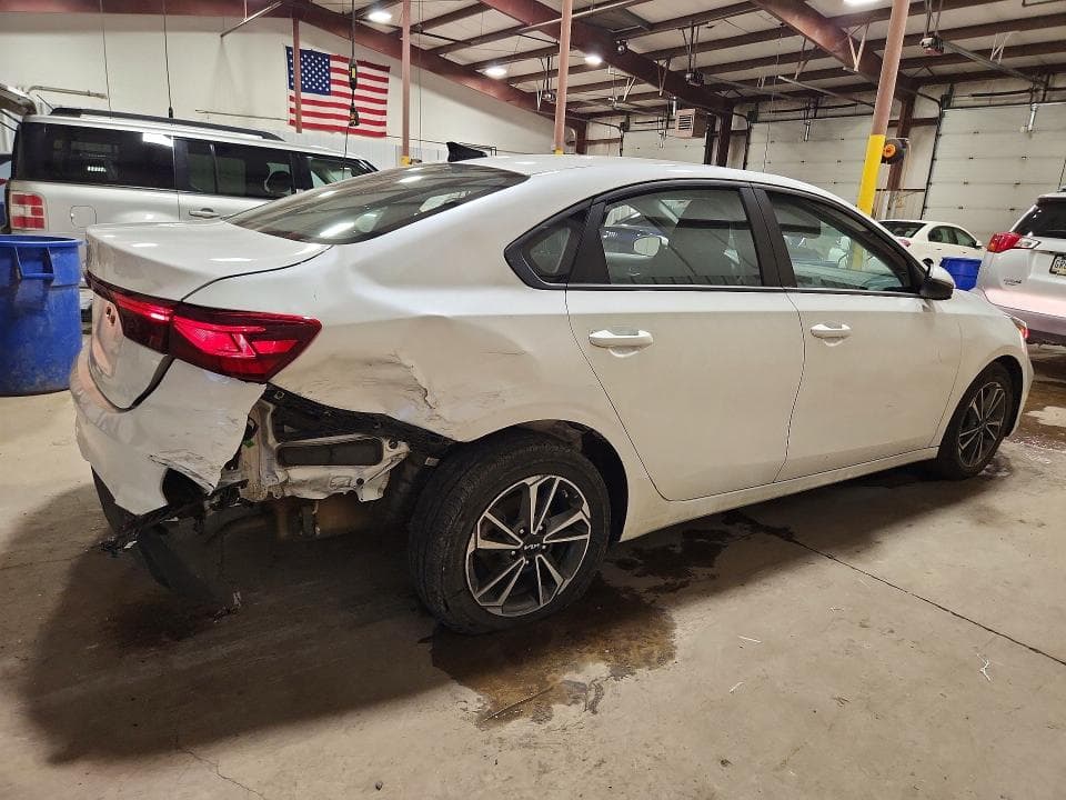 2023 KIA FORTE LXS 3